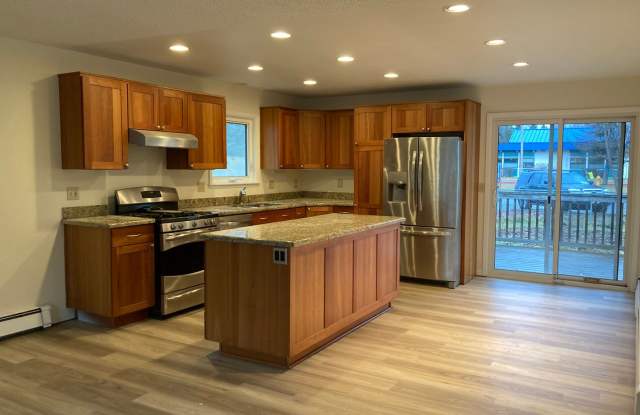 3 Bedroom Ranch Style Home in Rogers Park! - 2843 Redwood Place, Anchorage, AK 99508