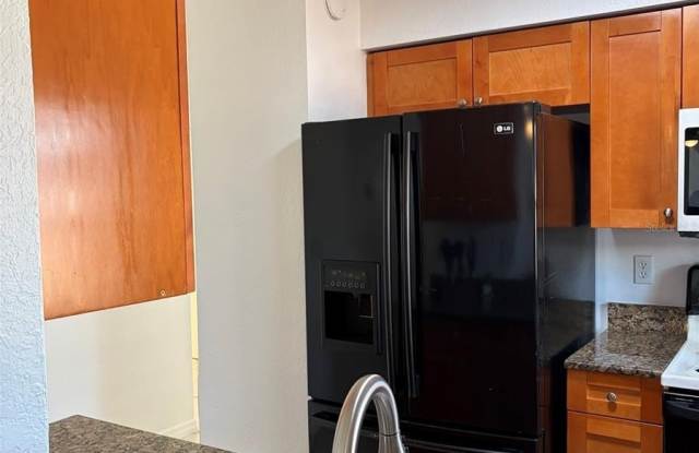 1926 11TH Street W Gallery 4