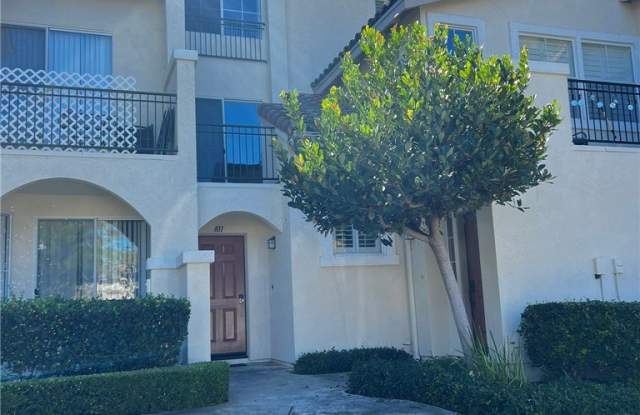 811 larkridge - 811 Larkridge, Irvine, CA 92618