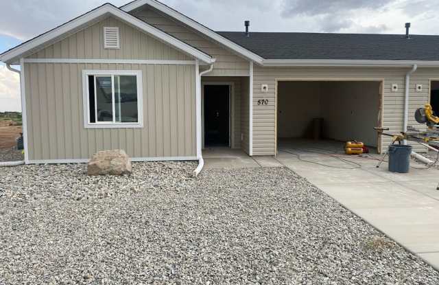 Brand New Construction!! 3 bedroom- 2 bath Twin Home photos photos