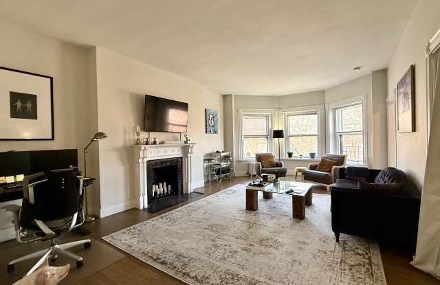 475 Beacon St photos photos