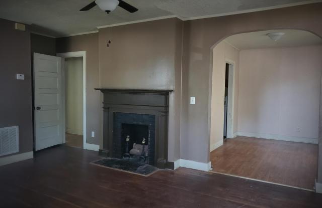 2033 Shirley Avenue Gallery 2
