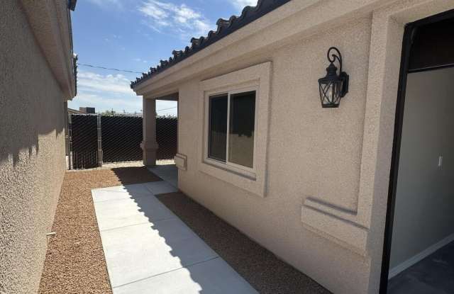 1251 Tanqueray Dr Gallery 4