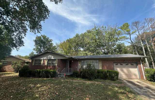 3319 Barton Avenue - 3319 Barton Avenue Northwest, Huntsville, AL 35810