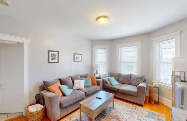 19 Harris Rd. Gallery 2