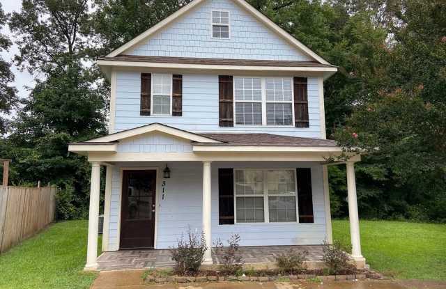 3 BD/2.5 BA Gallery 1