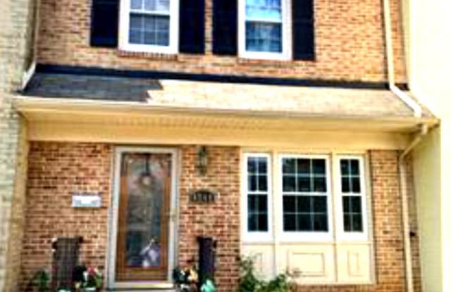 4544 MAXFIELD DRIVE - 4544 Maxfield Drive, Annandale, VA 22003