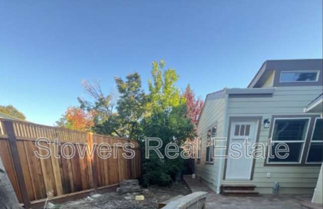 144 Larkwood Cir - 144 Larkwood Circle, Danville, CA 94526