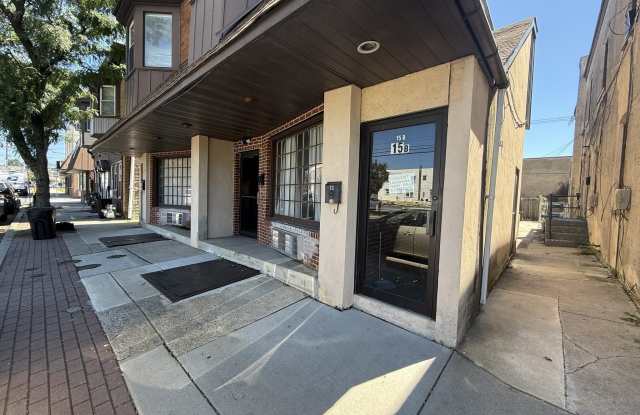 15 W 10TH Street unit: B - 15 West 10th Street, Marcus Hook, PA 19061