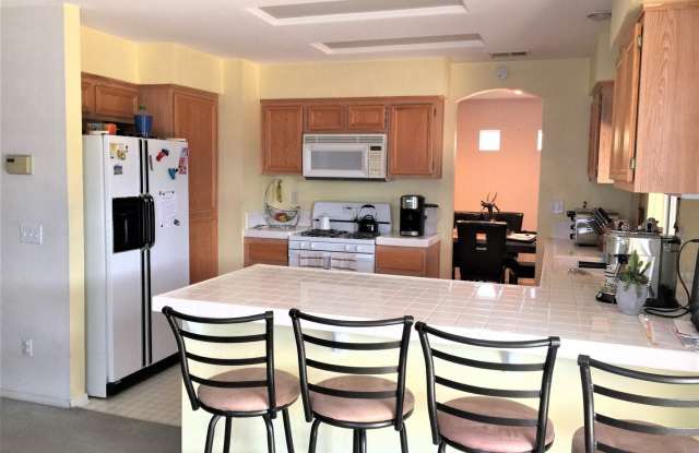 3292 Glancy Dr Gallery 3