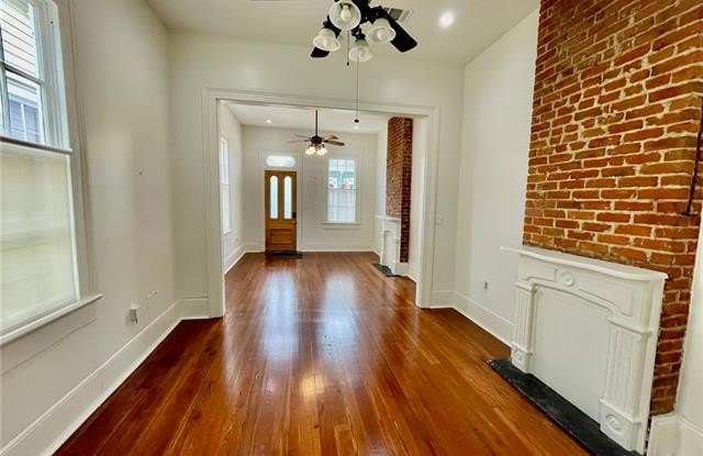 1019 PORT Street Gallery 4