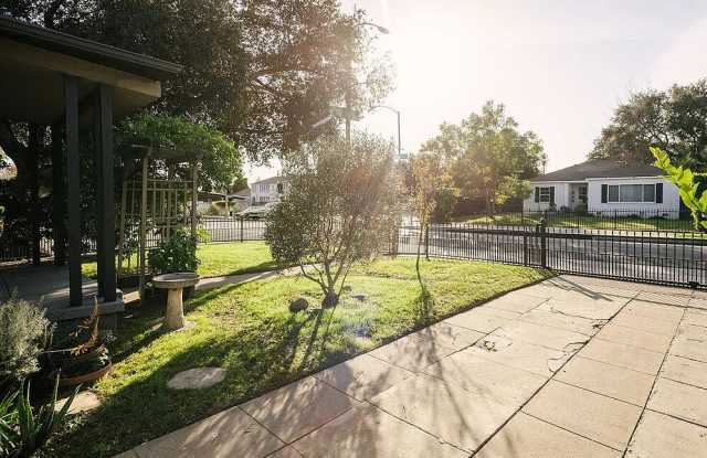 212 S Craig Ave photos photos