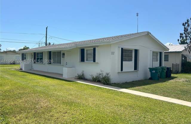 25423 SW 107th Ct Gallery 1