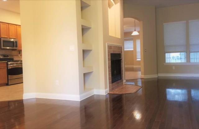 6037 ALDERFER SPRINGS DR Gallery 3