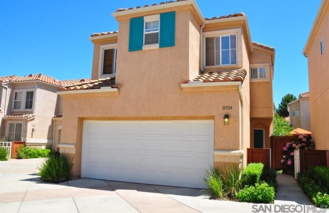 10924 Caminito Arcada - 10924 Caminito Arcada, San Diego, CA 92131
