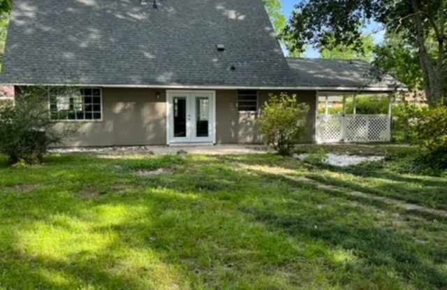 Renovated 3Br/2Bath Home in Magnolia Woods Gallery 3