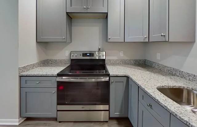 15 Lawrence St. photos photos