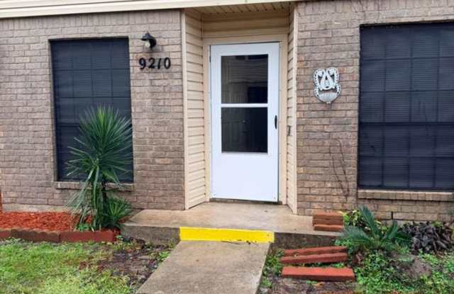 House For Rent 9210 Glen Meadow Ln Beaumont, TX 77706 - 9210 Glen Meadow Lane, Beaumont, TX 77706