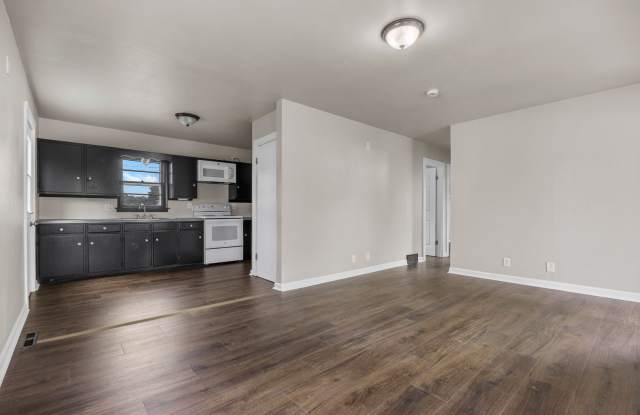 3 Bedroom 1 Bath Home for Rent in Perry Gallery 4