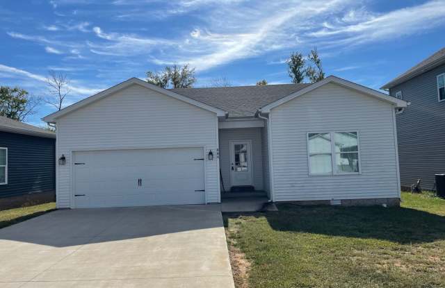 3 Bed/2 Bath Home with 2 Car Garage - 889 McFadin Station Street, Bowling Green, KY 42103