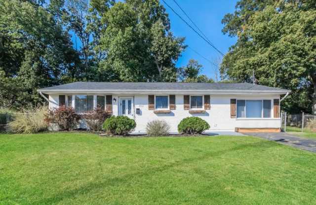 800 Kenmar Drive photos photos