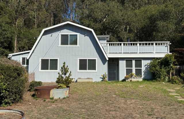 Country Living just minutes from Town photos photos