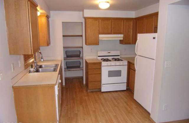 4719 60th Avenue NE Gallery 3