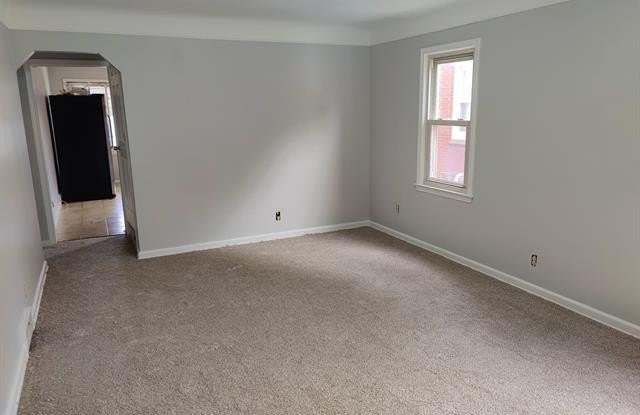 4926 Orchard Avenue Gallery 2