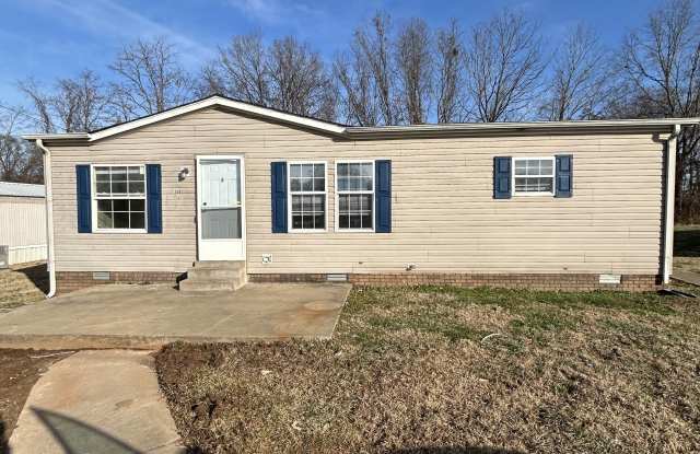 158 Zackary Street - 158 Zackary Street, Oak Grove, KY 42262