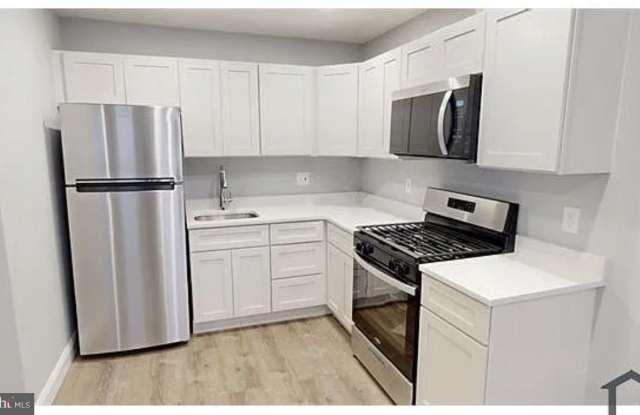 3228 HIATT Place NW Gallery 4