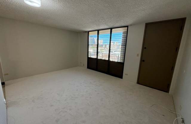 Moiliili/University - Date St - 1 Bdrm/1 Bath/1 Prkg - $1,700 photos photos