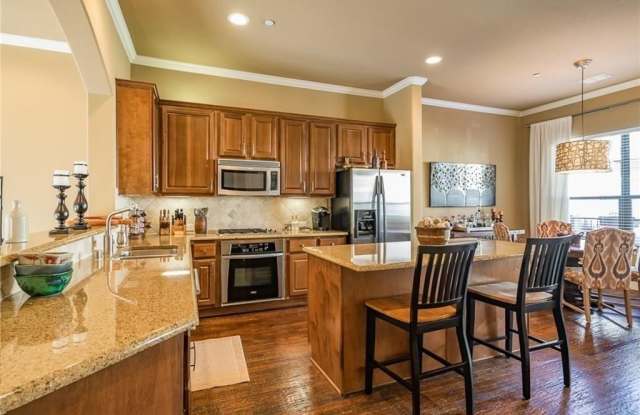 5733 Lois Lane - 5733 Lois Lane, Plano, TX 75024
