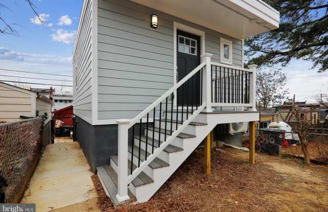 314 VARNUM STREET NW - 314 Varnum Street Northwest, Washington, DC 20011