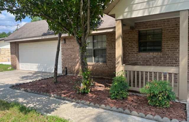 Master Downstairs! Be Close to the Rivers and Parks. Gallery 4