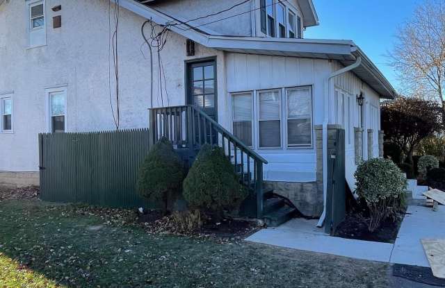 233 COTTAGE AVENUE - 233 Cottage Avenue, Horsham, PA 19044