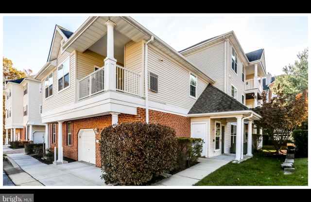 9619 DEVEDENTE DRIVE Gallery 2