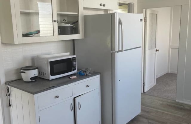 2878 Waa Rd - 2878 Waa Road, Lihue, HI 96766