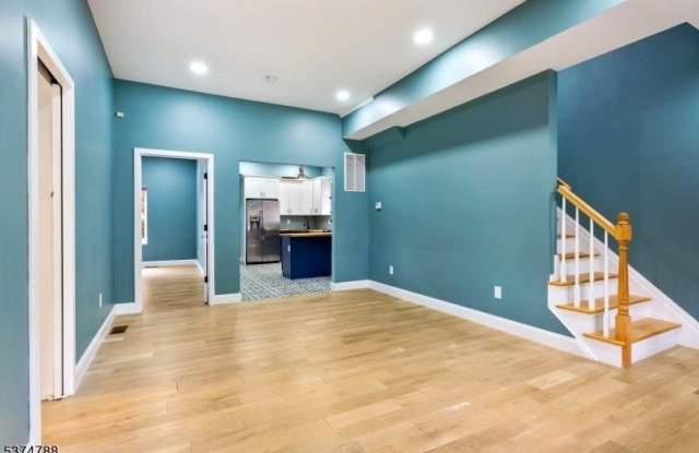 311 Jefferson Ave - 311 Jefferson Avenue, North Plainfield, NJ 07060