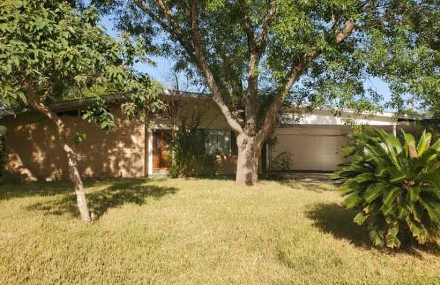 814 East Ebony Drive photos photos