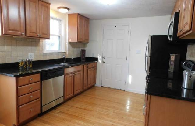 251 Neponset St - 251 Neponset Street, Canton, MA 02021