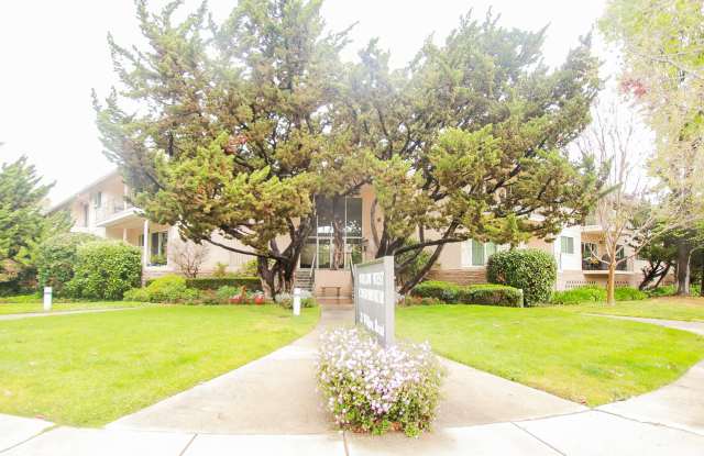 EXCELLENT 1BR 1BA CONDO in a Great Menlo Park Community!!!! - 21 Willow Road, Menlo Park, CA 94025