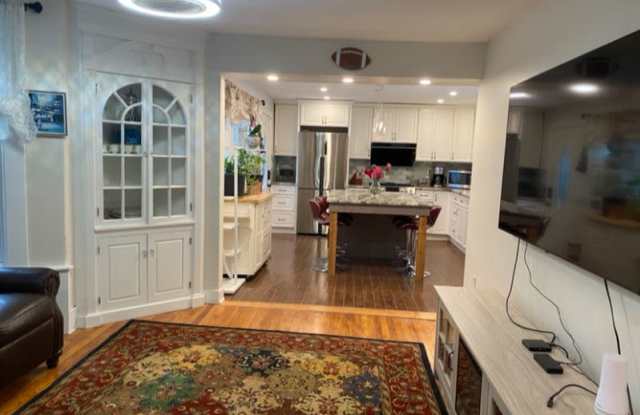 18 west pine st 2 Gallery 4
