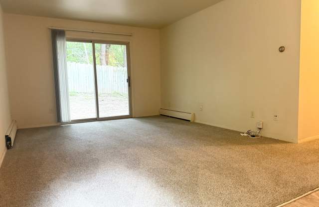 2060 Allen Boulevard - 3 Gallery 4