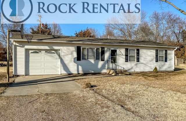 3 Bed 1 Bath with Attached Garage photos photos 3 Bed 1 Bath with Attached Garage photos photos