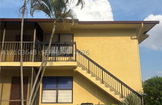 10023 Winding Lake Rd Gallery 1