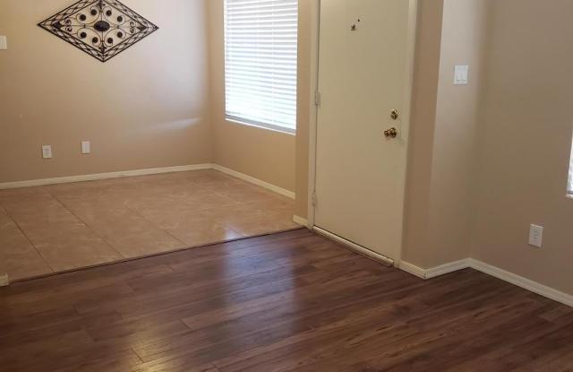 9626 W Mountain View Road photos photos