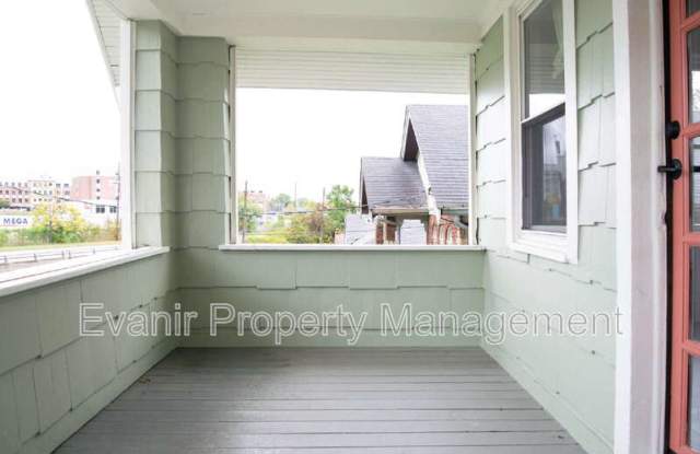 2217 Crane Avenue Gallery 2