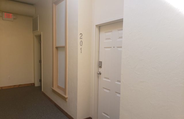 327 East Walnut Gallery 2