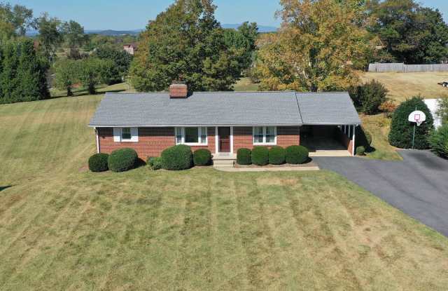 47 GISH LN photos photos