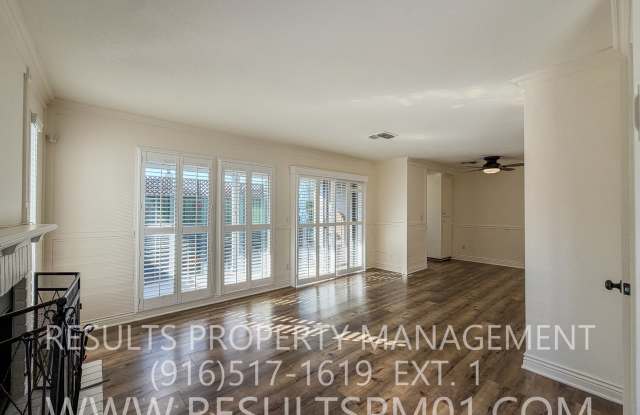 Lovely Upgraded Roseville 3 Bed Townhome - 1675 Vernon Street, Roseville, CA 95678